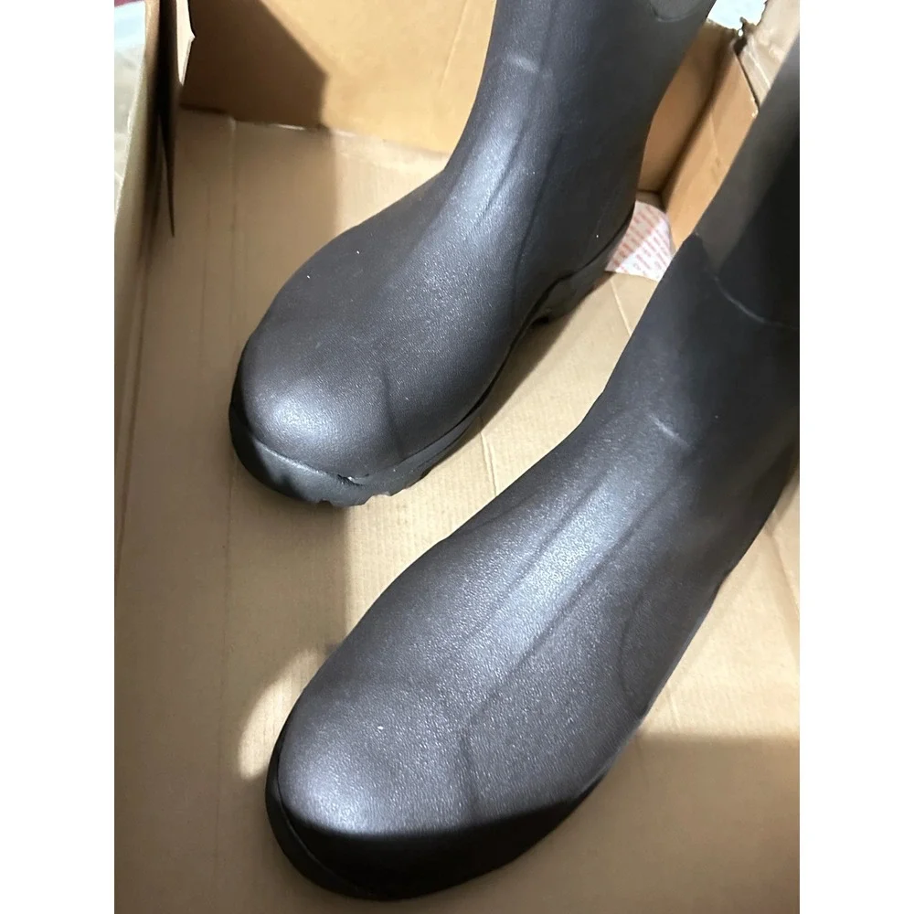 Muck Boot Company review finds company
